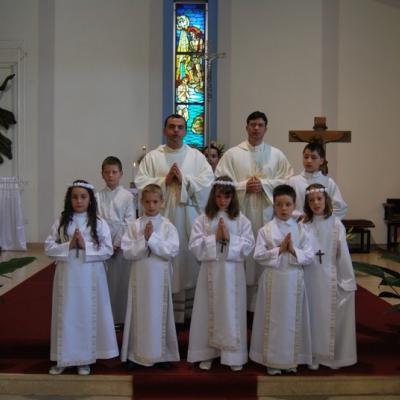13 mai: Ladispoli: "Voi sunteţi prietenii mei". Prima Împărtăşanie