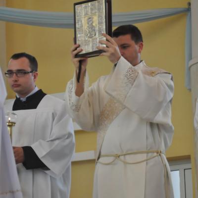 13 mai: Bacău: "Coroana mea este Fiul meu!" - Hramul Parohiei "Fericitul Ieremia Valahul"