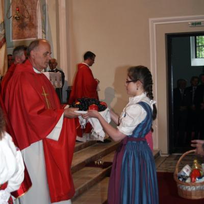 13 mai: Suceava: Hramul bisericii "Sfântul Ioan Nepomuk". Foto: Eduard Lucaci