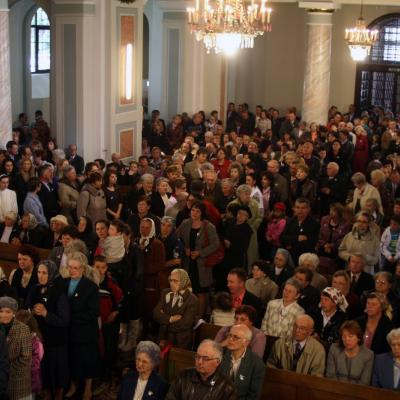 13 mai: Suceava: Hramul bisericii "Sfântul Ioan Nepomuk". Foto: Eduard Lucaci
