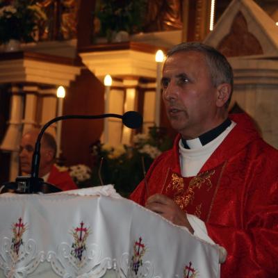 13 mai: Suceava: Hramul bisericii "Sfântul Ioan Nepomuk". Foto: Eduard Lucaci
