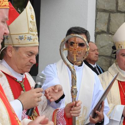 20 mai: Bacău (Şerbăneşti): Sfinţirea bisericii "Inima Neprihănită a Mariei"