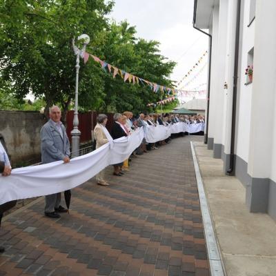 20 mai: Bacău (Şerbăneşti): Sfinţirea bisericii "Inima Neprihănită a Mariei"