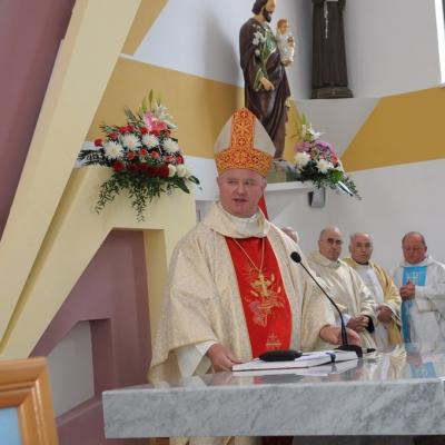 20 mai: Bacău (Şerbăneşti): Sfinţirea bisericii "Inima Neprihănită a Mariei"