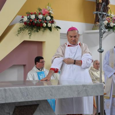 20 mai: Bacău (Şerbăneşti): Sfinţirea bisericii "Inima Neprihănită a Mariei"