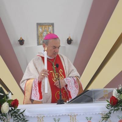 20 mai: Bacău (Şerbăneşti): Sfinţirea bisericii "Inima Neprihănită a Mariei"