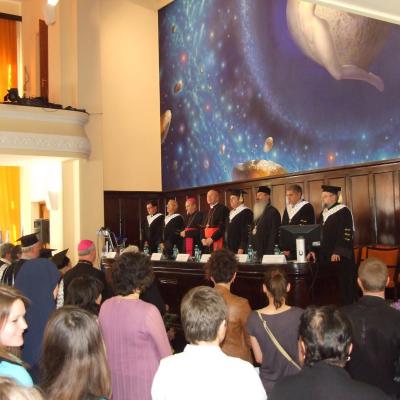 21-22 mai: Iaşi: Vizita cardinalului Christoph Schönborn cu ocazia primirii titlului de Doctor Honoris Causa