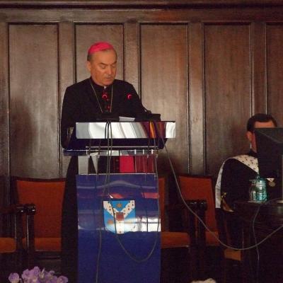 21-22 mai: Iaşi: Vizita cardinalului Christoph Schönborn cu ocazia primirii titlului de Doctor Honoris Causa