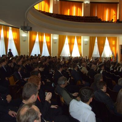 21-22 mai: Iaşi: Vizita cardinalului Christoph Schönborn cu ocazia primirii titlului de Doctor Honoris Causa