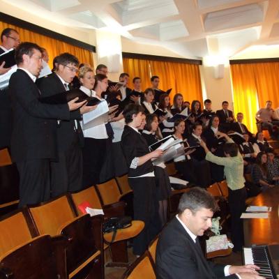 21-22 mai: Iaşi: Vizita cardinalului Christoph Schönborn cu ocazia primirii titlului de Doctor Honoris Causa