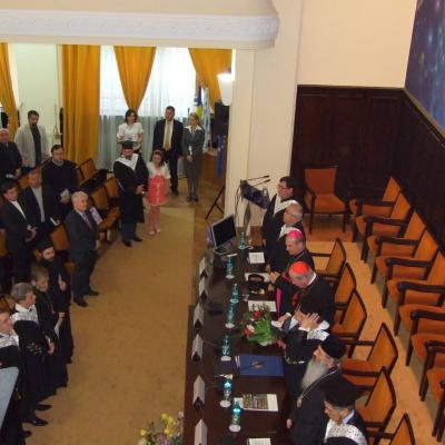 21-22 mai: Iaşi: Vizita cardinalului Christoph Schönborn cu ocazia primirii titlului de Doctor Honoris Causa