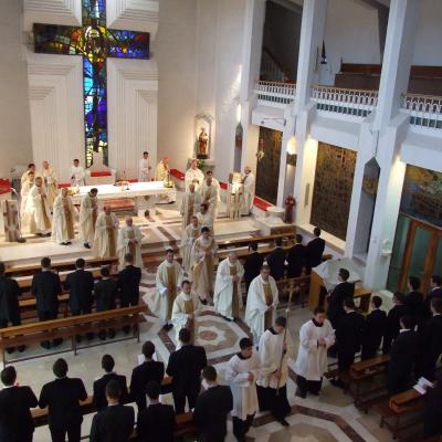 21-22 mai: Iaşi: Vizita cardinalului Christoph Schönborn cu ocazia primirii titlului de Doctor Honoris Causa