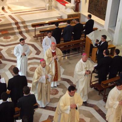 21-22 mai: Iaşi: Vizita cardinalului Christoph Schönborn cu ocazia primirii titlului de Doctor Honoris Causa