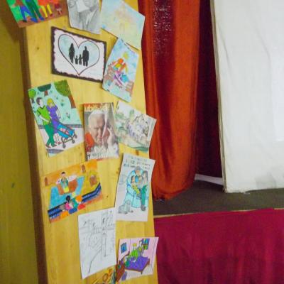 22 mai: Bacău "Sfântul Nicolae": Simpozionul O floare la fereastra cerului (ediţia a doua)