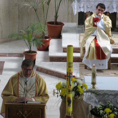 26 mai: Cacica: Pelerinajul studenţilor