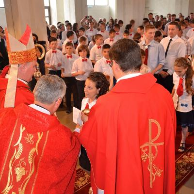 26 mai: Iaşi "Sfântul Anton de Padova": Sărbătoarea administrării Mirului