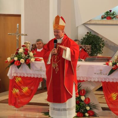 26 mai: Iaşi "Sfântul Anton de Padova": Sărbătoarea administrării Mirului