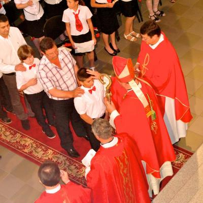 26 mai: Iaşi "Sfântul Anton de Padova": Sărbătoarea administrării Mirului