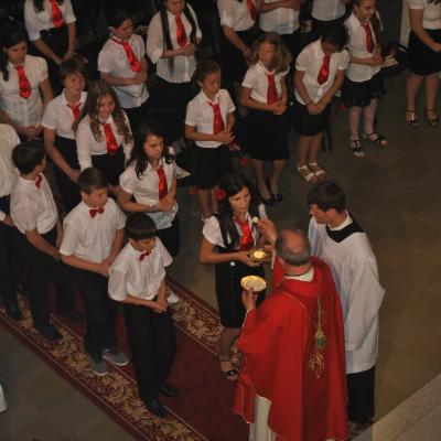 26 mai: Iaşi "Sfântul Anton de Padova": Sărbătoarea administrării Mirului