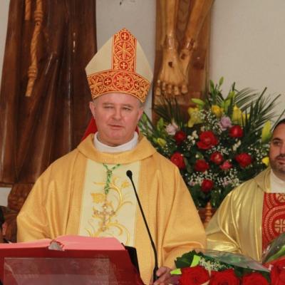 26 mai: Roman: Noi preoţi în via Domnului