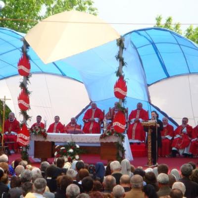 26-27 mai: Baraţi: Pelerinaj cu ocazia hramului Parohiei "Coborârea Duhului Sfânt"