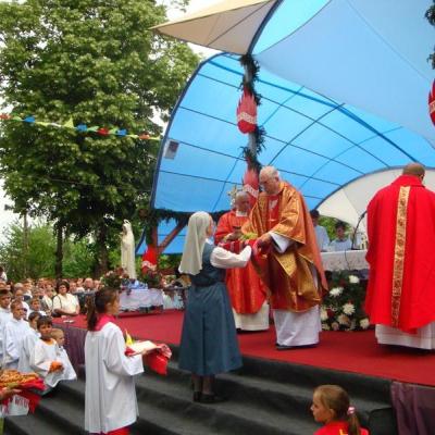 26-27 mai: Baraţi: Pelerinaj cu ocazia hramului Parohiei "Coborârea Duhului Sfânt"