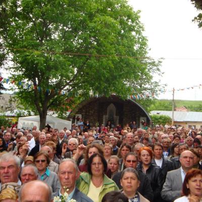 26-27 mai: Baraţi: Pelerinaj cu ocazia hramului Parohiei "Coborârea Duhului Sfânt"