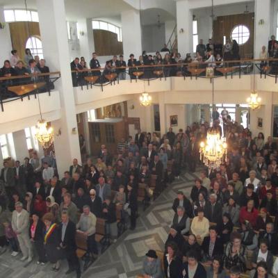 27-30 mai: Târgu Ocna: Vizita icoanei de la Cacica