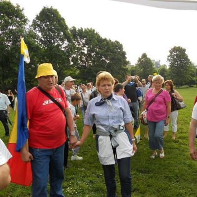 30 mai - 3 iunie: Milano: Întâlnirea Mondială a Familiilor