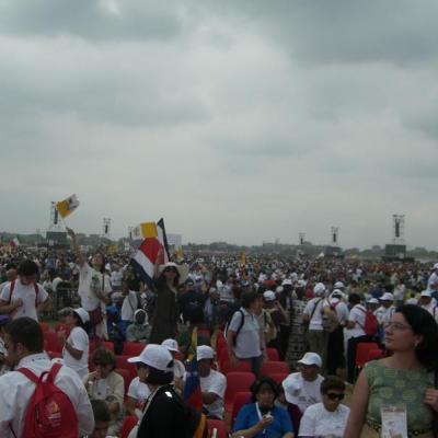 31 mai - 3 iunie: Pelerini la Întâlnirea Mondială a Familiilor
