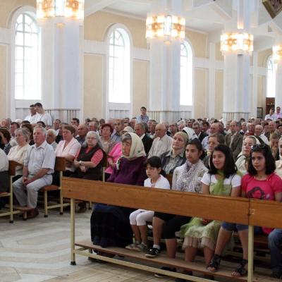 3 iunie: Butea: Hramul comunităţii