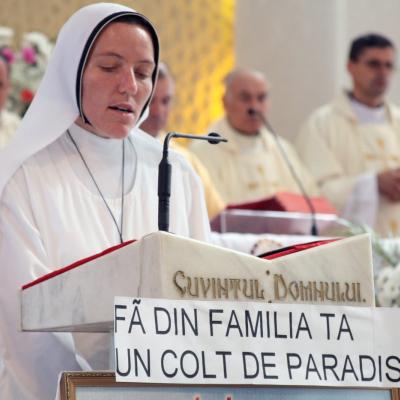 3 iunie: Butea: Hramul comunităţii