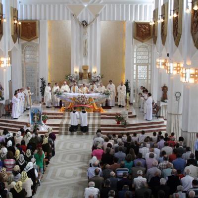 3 iunie: Butea: Hramul comunităţii
