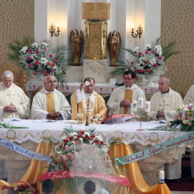 3 iunie: Butea: Hramul comunităţii
