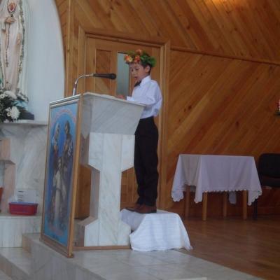 3 iunie: Dofteana: Prima sfântă Împărtăşanie