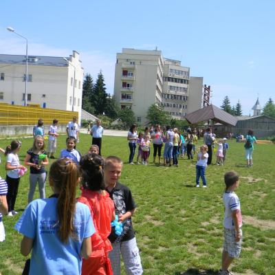 3 iunie: Paşcani: Festivalul copiilor