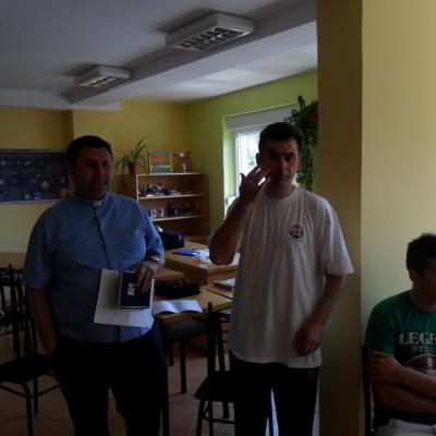 4 iunie: Roman "Inima Neprihănită a Mariei": Schimb de experienţă