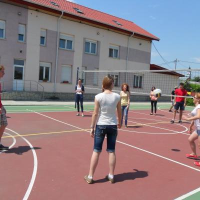 4 iunie: Roman "Inima Neprihănită a Mariei": Schimb de experienţă