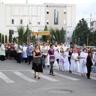 7 iunie: Bacău: Procesiunea cu preasfântul sacrament pe străzile oraşului