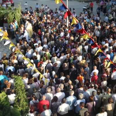 7 iunie: Bacău: Procesiunea cu preasfântul sacrament pe străzile oraşului
