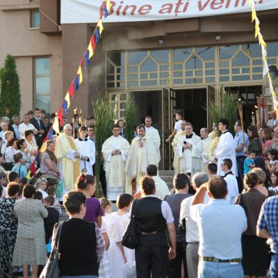 7 iunie: Bacău: Procesiunea cu preasfântul sacrament pe străzile oraşului