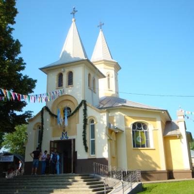 9 iunie: Baraţi: Sărbătoarea Copiilor