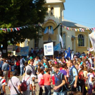 9 iunie: Baraţi: Sărbătoarea Copiilor