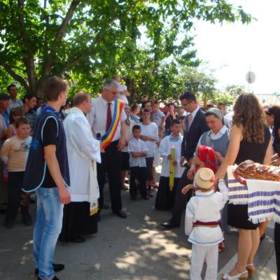9 iunie: Baraţi: Sărbătoarea Copiilor