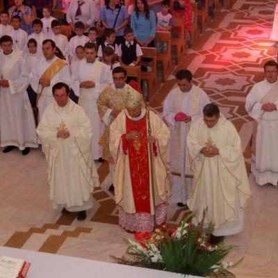 10 iunie: Iaşi: Procesiune cu Isus Euharisticul