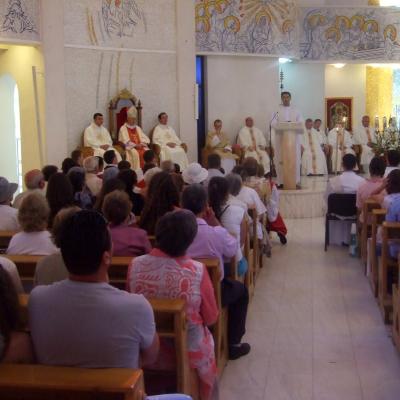 10 iunie: Iaşi: Procesiune cu Isus Euharisticul