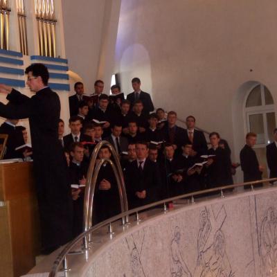 10 iunie: Iaşi: Procesiune cu Isus Euharisticul