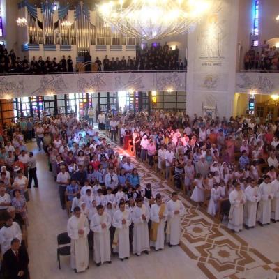 10 iunie: Iaşi: Procesiune cu Isus Euharisticul