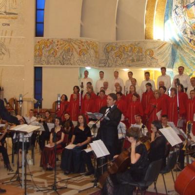 10 iunie: Iaşi: Concert vocal-simfonic de muzică sacră