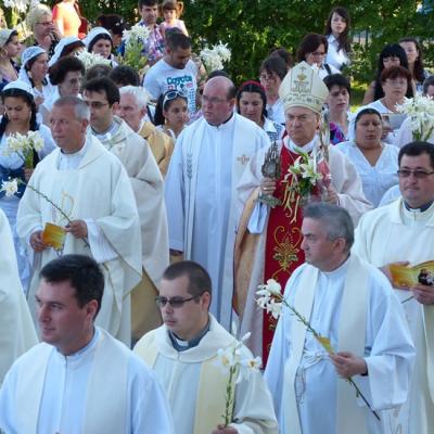 13 iunie: Iaşi: Hramul bisericii "Sfântul Anton de Padova"